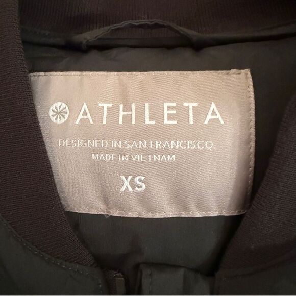Athleta Inlet Vest - Picture 2 of 4
